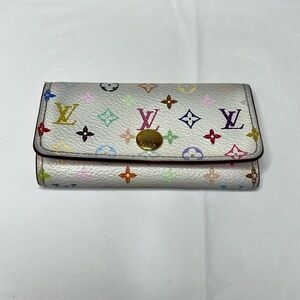 ❌SOLD❌ Louis Vuitton Multicolor Monogram 4 Key Holder Case